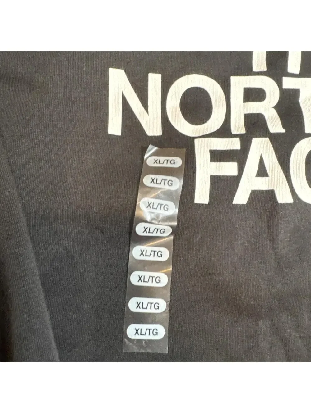 The North Face Graphic Logo Hooded Fleece Pullover Sweatshirt Black XL